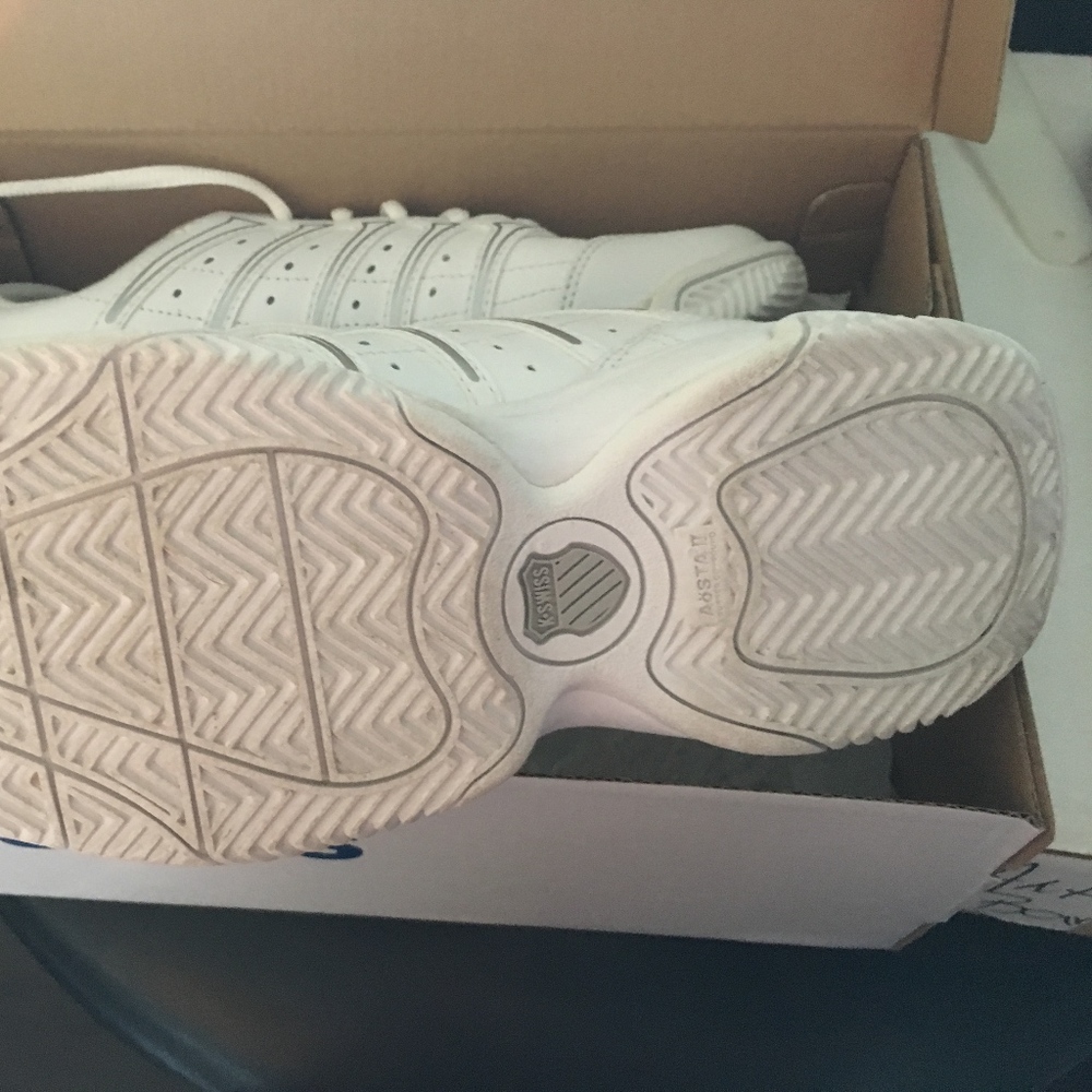 K Swiss Grancourt Tennis Sneakers - Picture 4 of 4